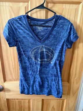 Like New, Women’s Size Small Penn State T-Shirt With Gemstones